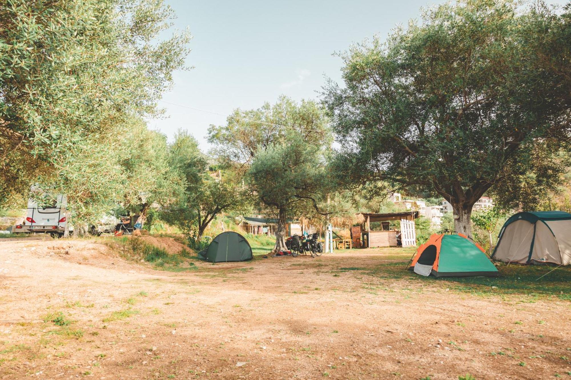 Olive Camping Hotel Himare Exterior photo