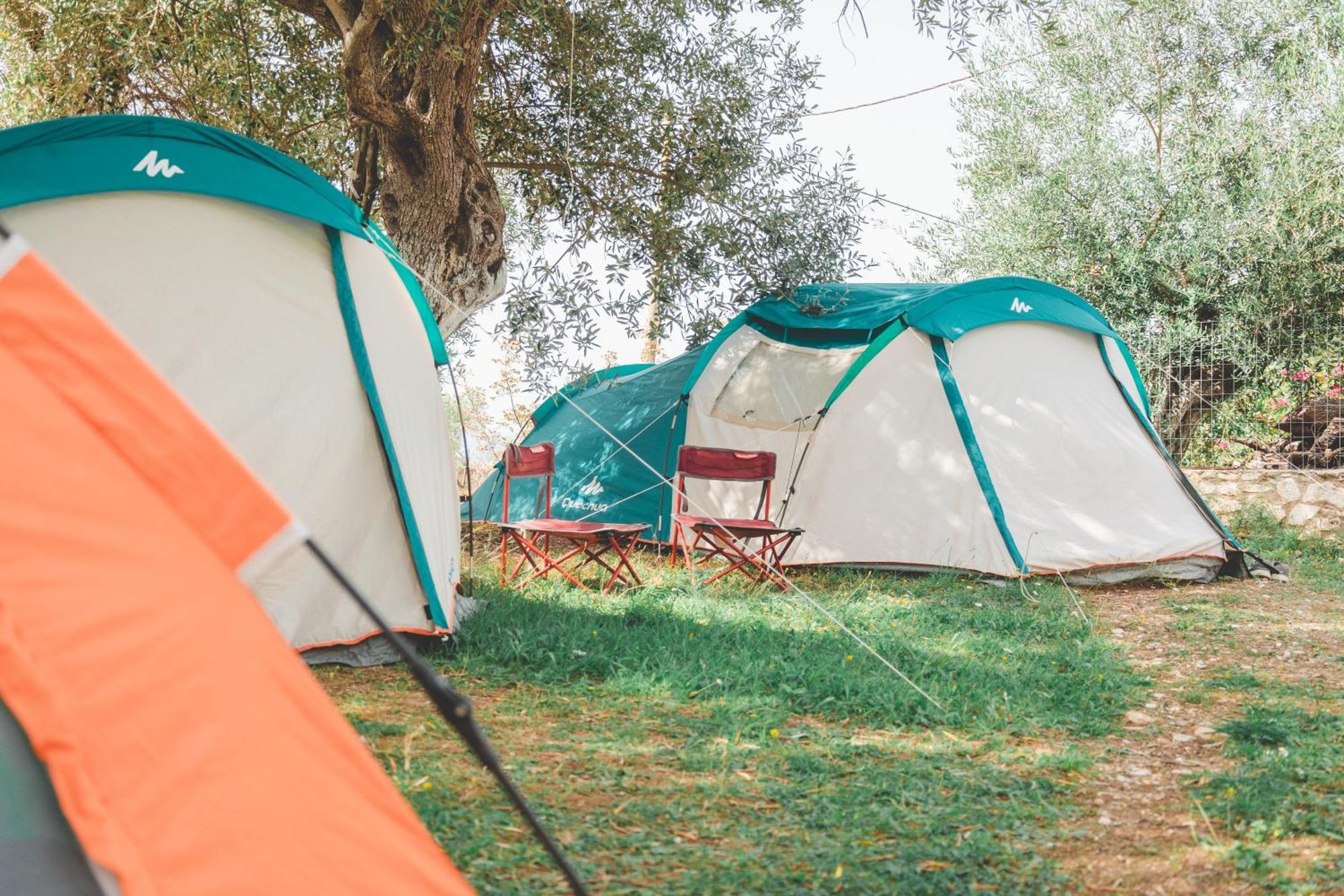 Olive Camping Hotel Himare Exterior photo